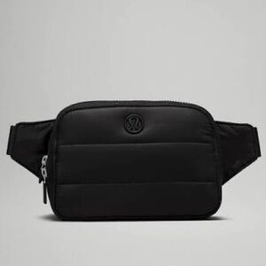NWT Lululemon Everywhere Wunder Puff Belt Bag 1L in Black